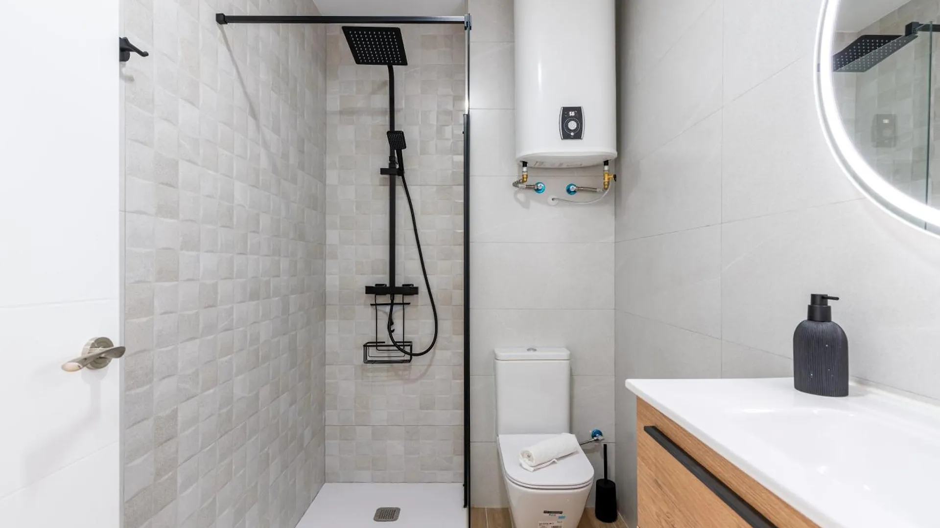 Pureza Triana By Thegoodtourist Apartment Seville